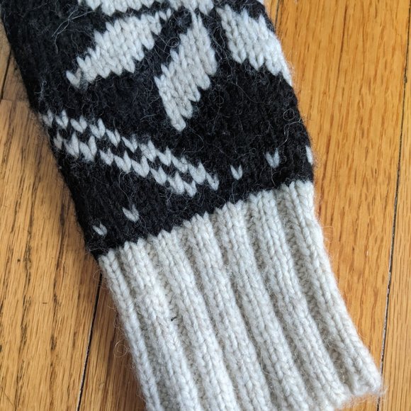 Wool/Alpaca AE American Eagle Sweater (fits small) - Picture 4 of 14